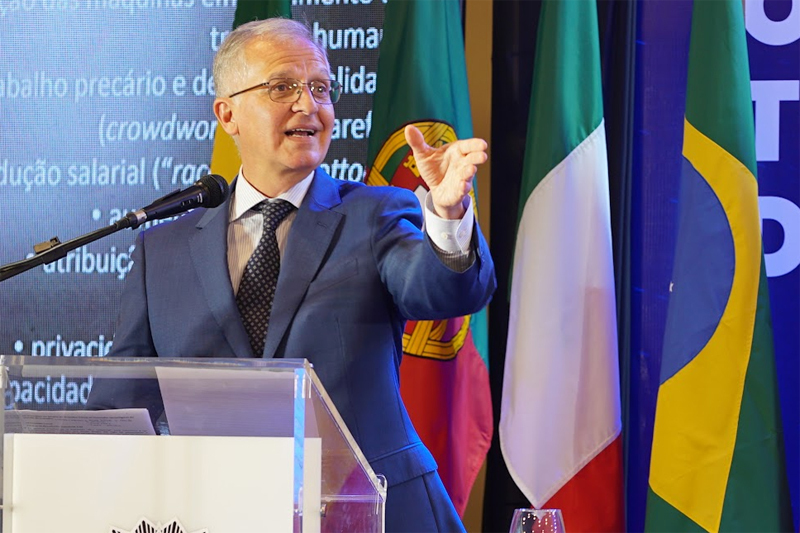 Mario Arigon é professor da Universidade da República do Uruguai