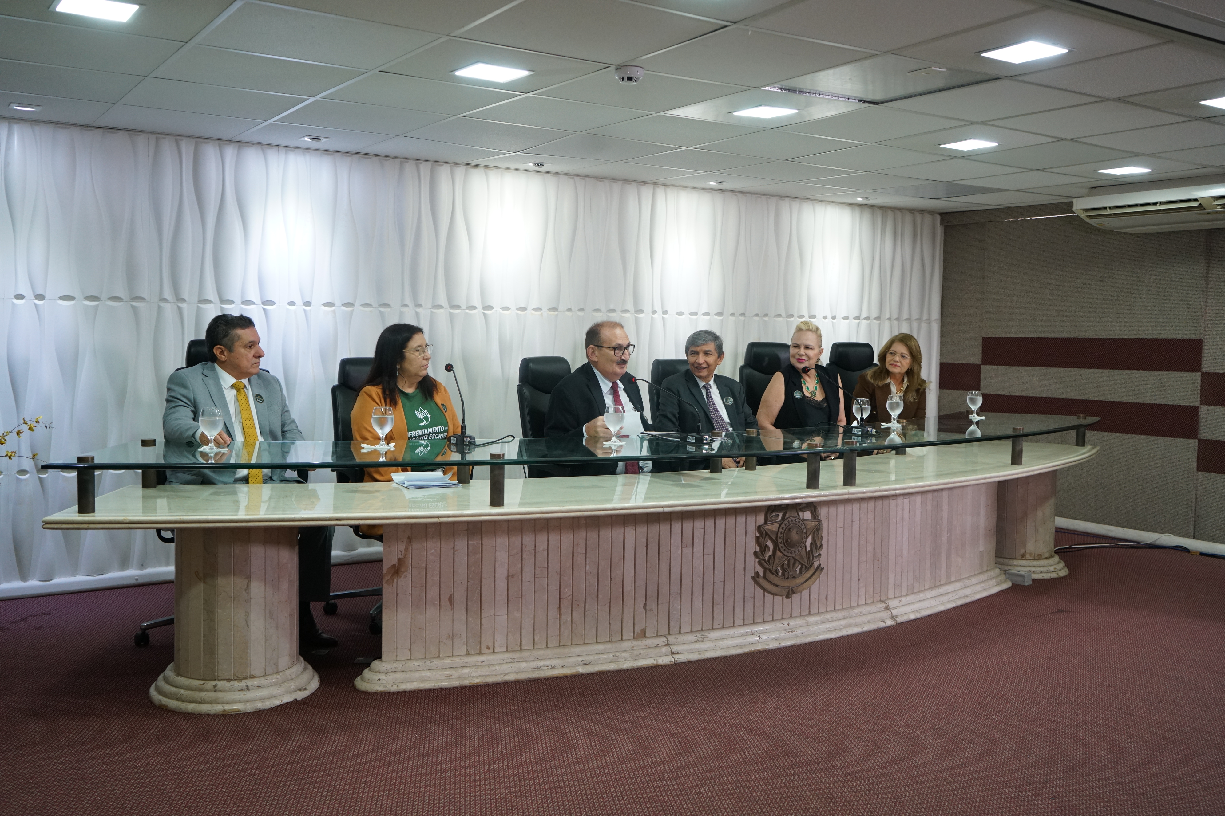 Ética, dignidade e autonomia dos profissionais da Medicina é tema de debate no TRT-CE