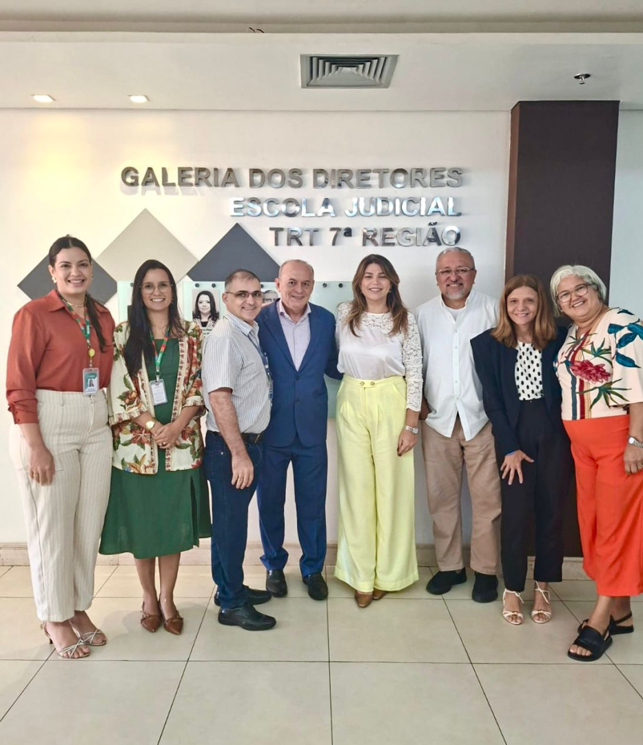 TRT do Ceará e parceiros promovem mutirão de empregos para pessoas em situação de rua