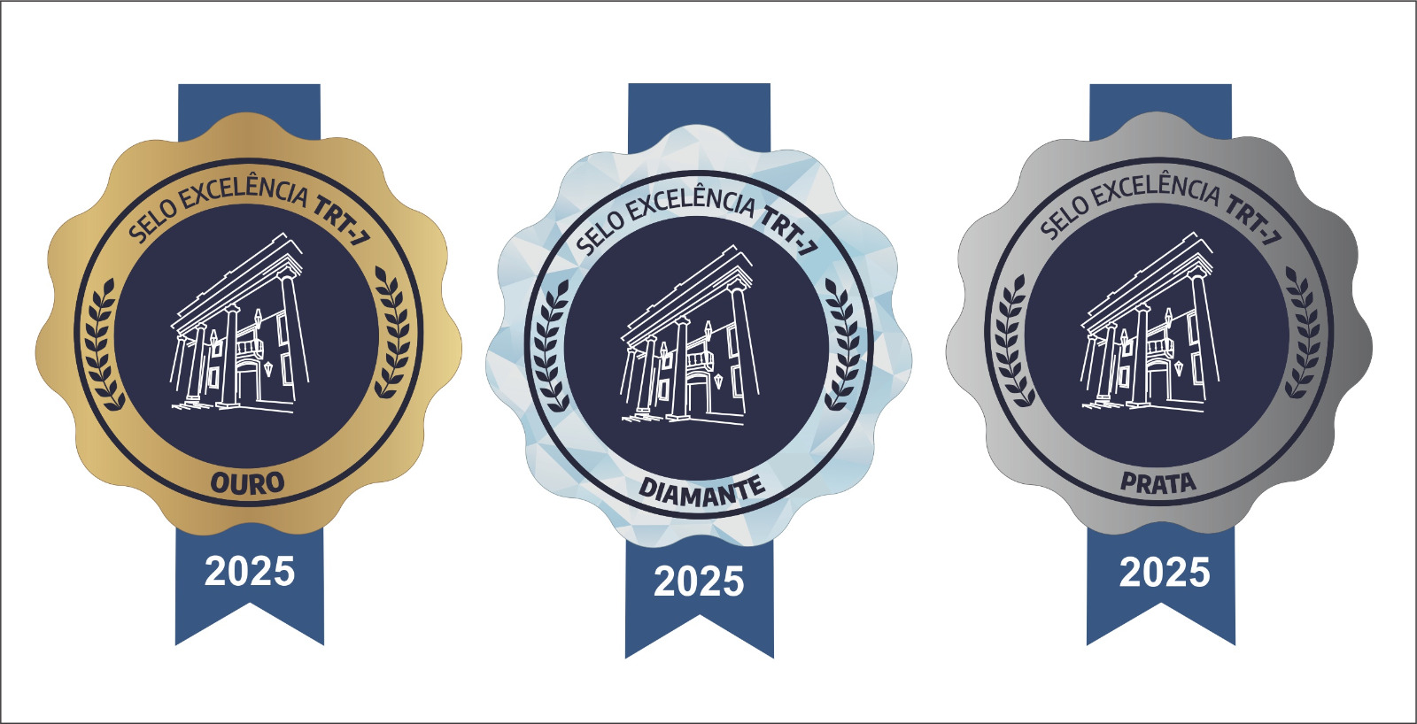 Três selos de excelência lado a lado: Ouro (à esquerda, em dourado), Diamante (ao centro, em tons de azul e prata brilhante) e Prata (à direita, em cinza prateado). Todos contêm o texto "SELO EXCELÊNCIA TRT-7" no topo, um desenho estilizado de um prédio com colunas e a inscrição "2025" na parte inferior. Os selos simbolizam as categorias da premiação.