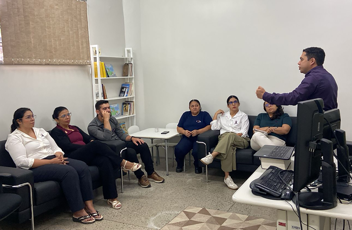 Vara do Trabalho de Pacajus promove conscientização sobre Fibromialgia no Fevereiro Roxo