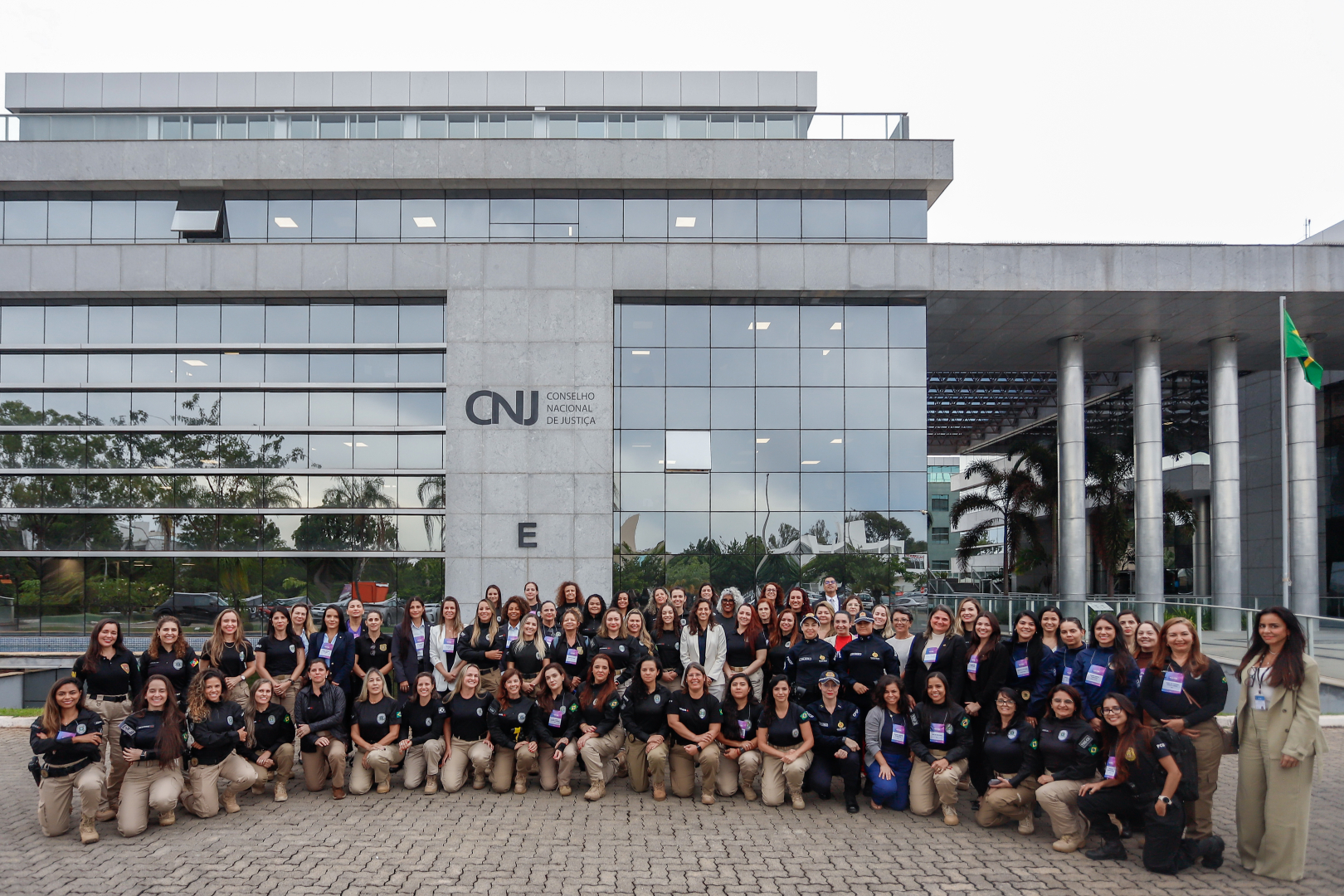 Encontro Nacional reúne mulheres policiais judiciais para debater desafios e liderança feminina