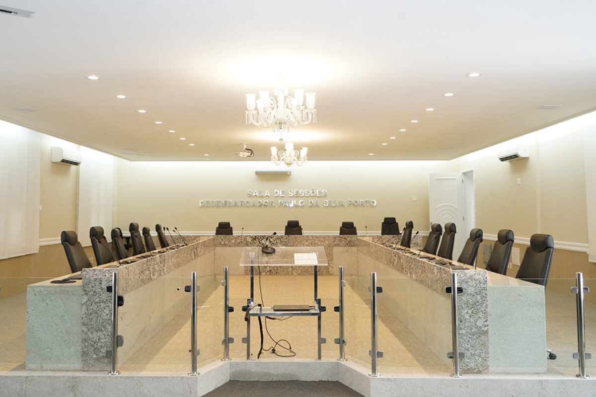 Secretaria do Tribunal Pleno adia próxima Sessão Ordinária para o dia 17 de abril