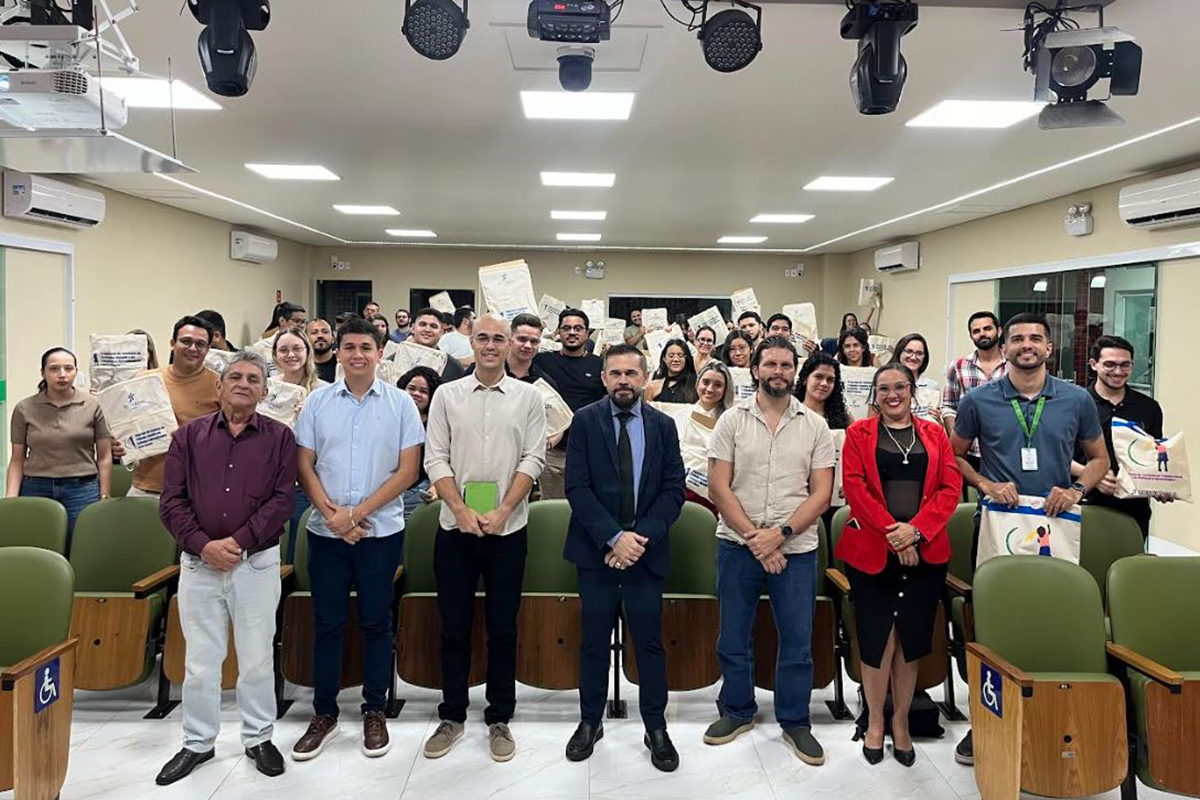 TRT-CE debate trabalho infantil e aprendizagem com estudantes de Direito em Crateús