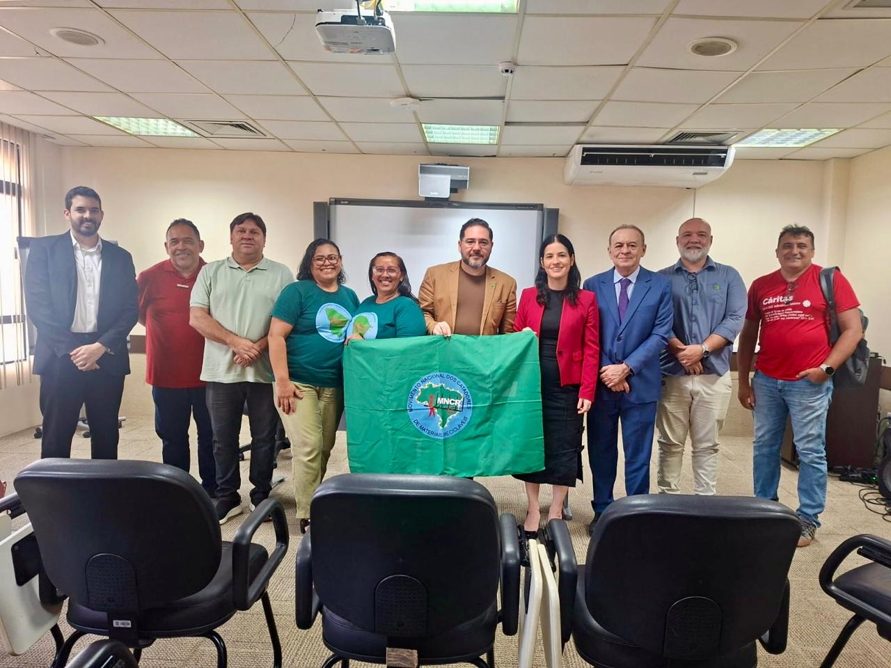 Justiça do Trabalho do Ceará realiza reunião sobre o Programa Pró Catadores