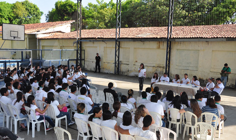 Visita à escola Marechal Juarez Távora, no bairro de Fátima